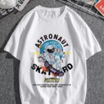 Beyaz 'Astronaut Skateboard' Baskılı Oversize Tişört